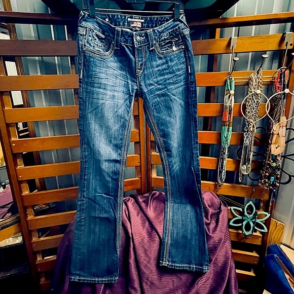 🍒 BOGO 🍒 EXPRESS Dark Wash Boot cut Jeans - Picture 3 of 15